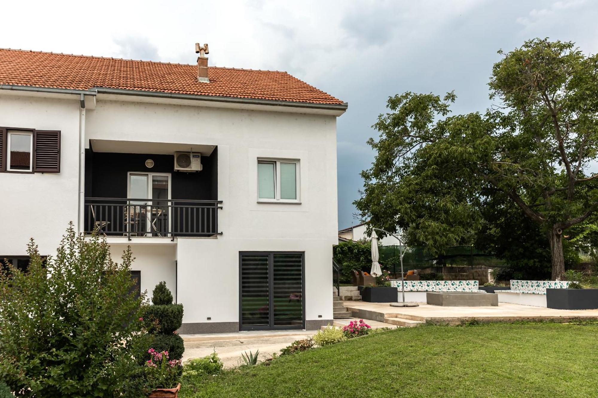 Deluxe Apartment Roma อิโมตสกี ภายนอก รูปภาพ