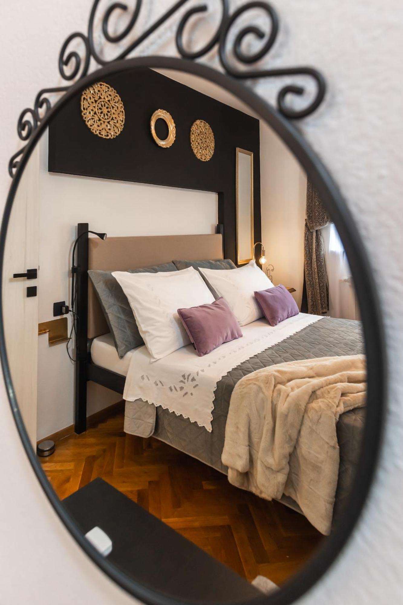 Deluxe Apartment Roma อิโมตสกี ภายนอก รูปภาพ