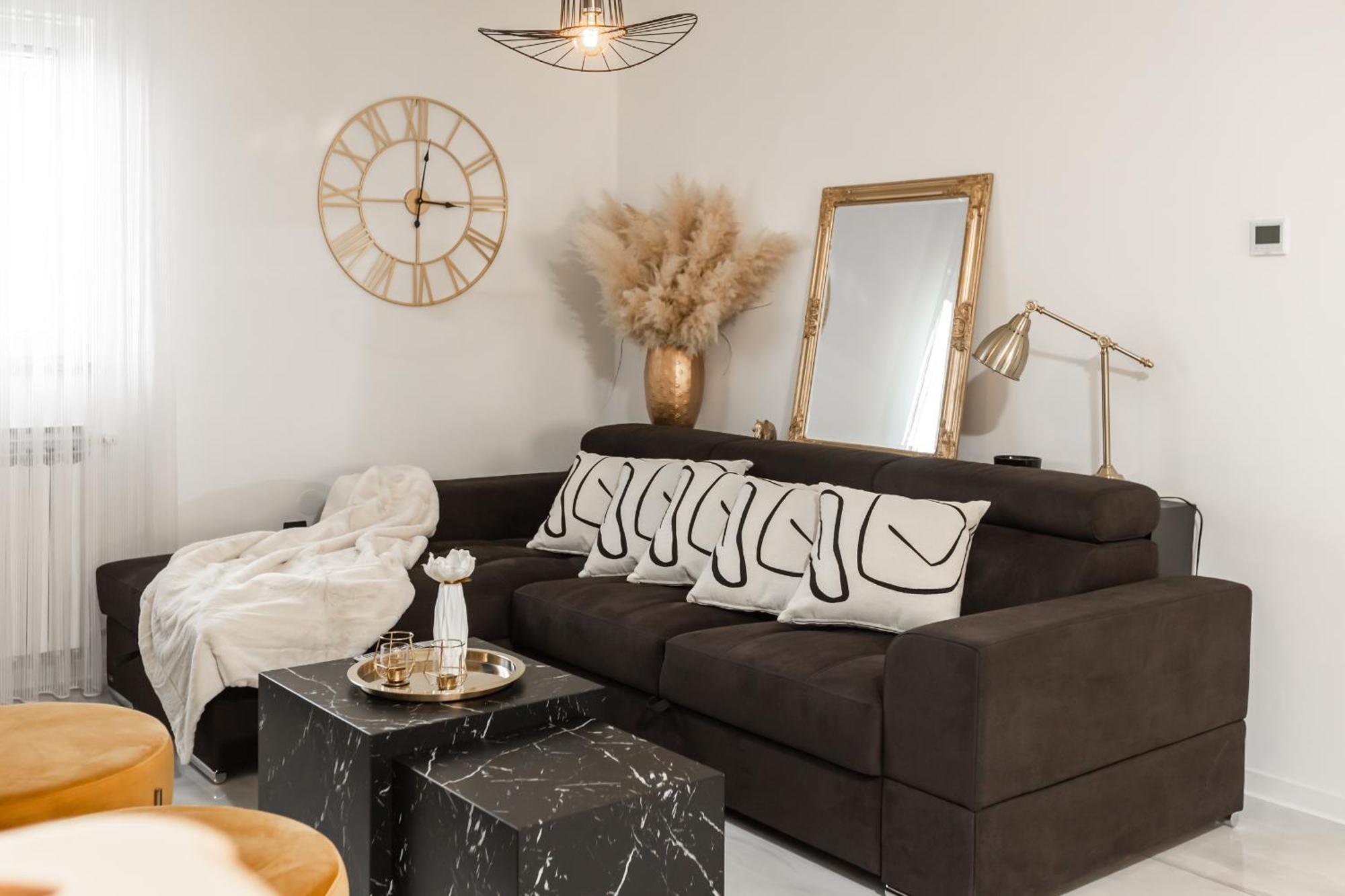 Deluxe Apartment Roma อิโมตสกี ภายนอก รูปภาพ